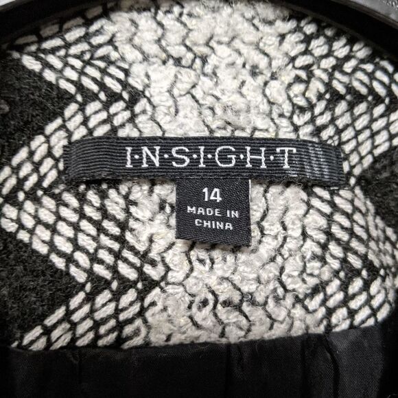 Insight Black and White Zigzag Blazer - Picture 3 of 6